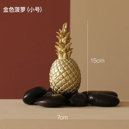 Nordic Style Resin Gold Pineapple Home Decor Living Room Wine Cabinet Window Display Craft luxurious Table Home Decoration Props