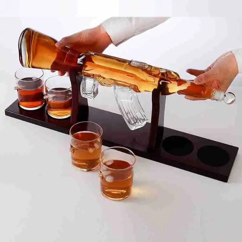 AK47 Gun Shape High-End Glass Whisky Decanter Elegant Wine Container Dispenser With Holder Rack Home Bar Decoration Decanters