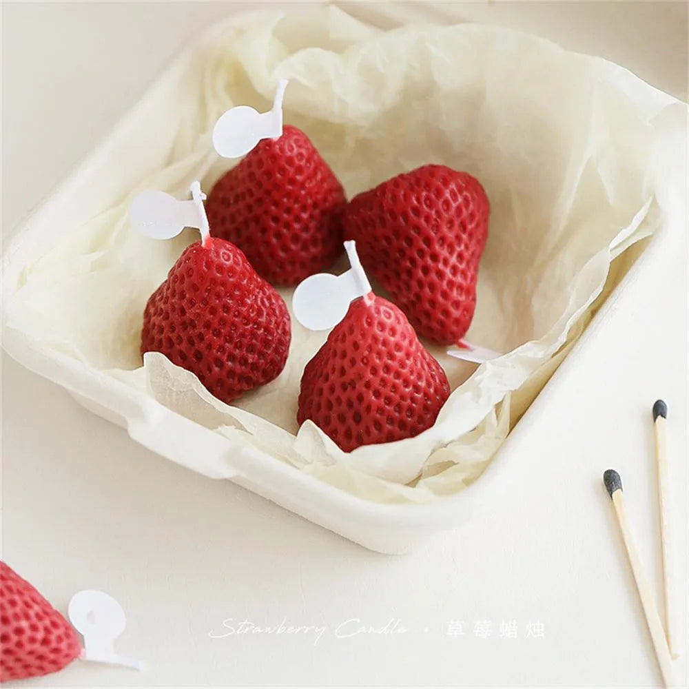 1pcs New Strawberry Candles Soy Wax Aromatherapy Scented Candles Cake Toppers For Birthday Party Baby Shower Home Decorations